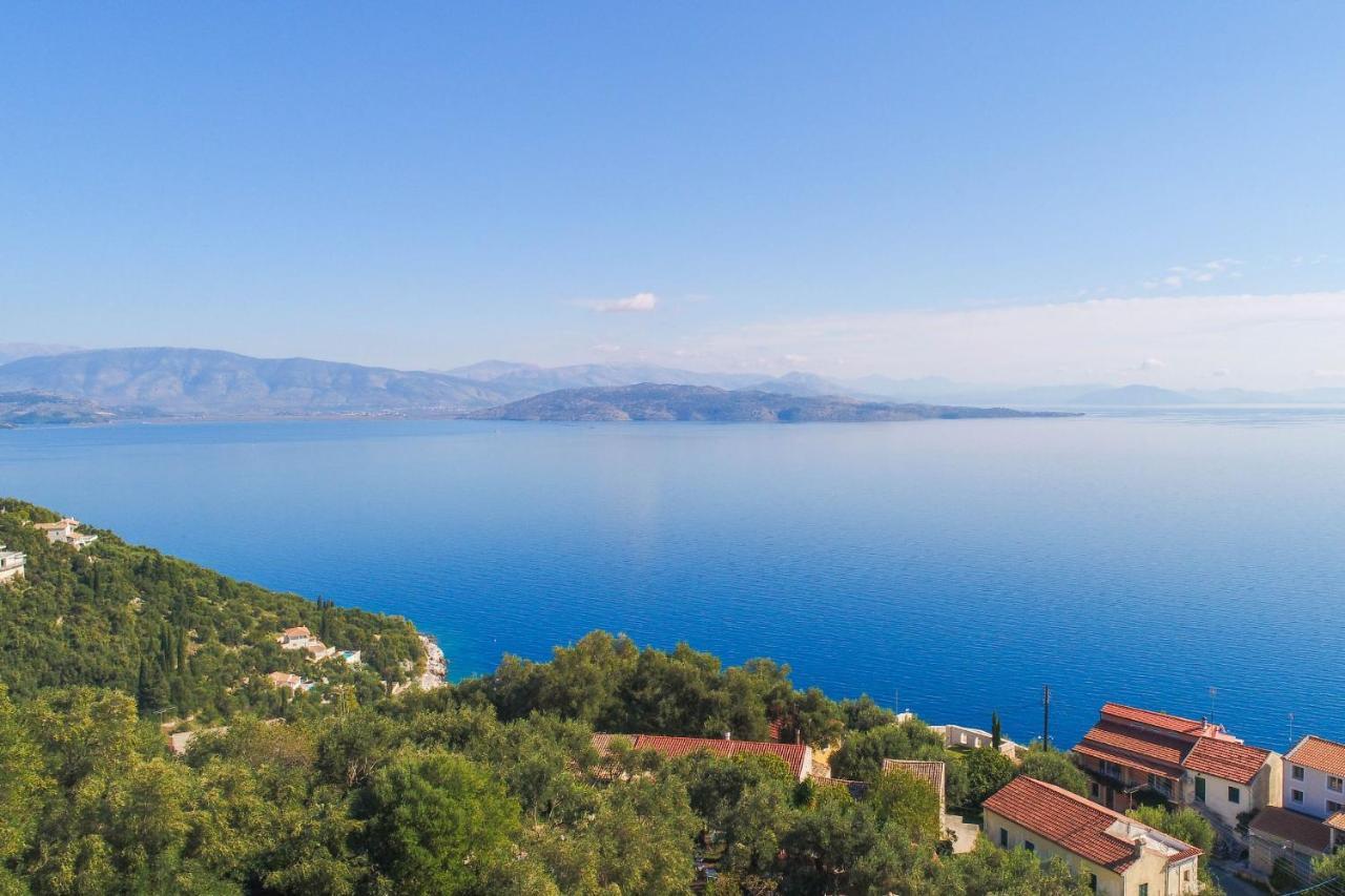 Villa Natasha Katavolos ภายนอก รูปภาพ